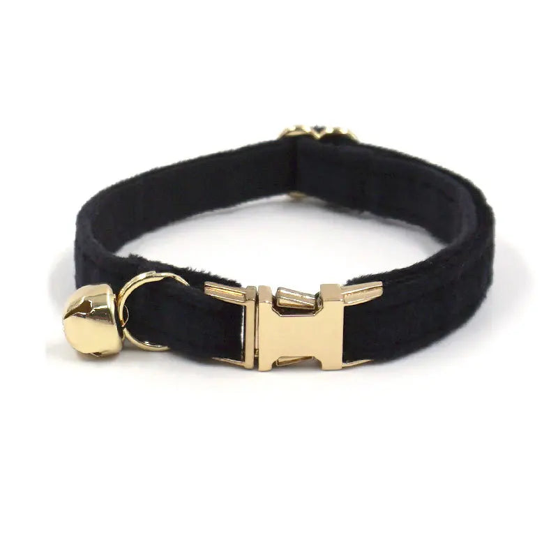 SOFT VELVET COLLAR