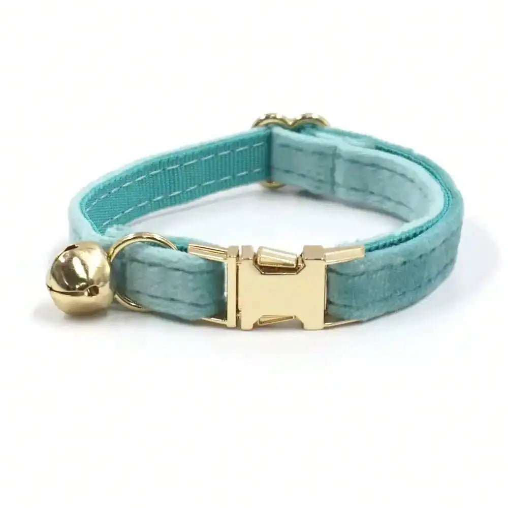 SOFT VELVET COLLAR