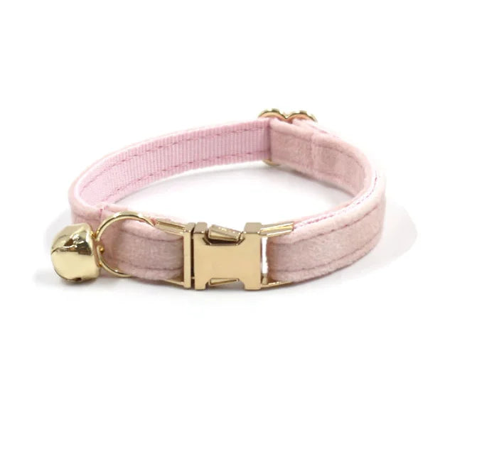 SOFT VELVET COLLAR