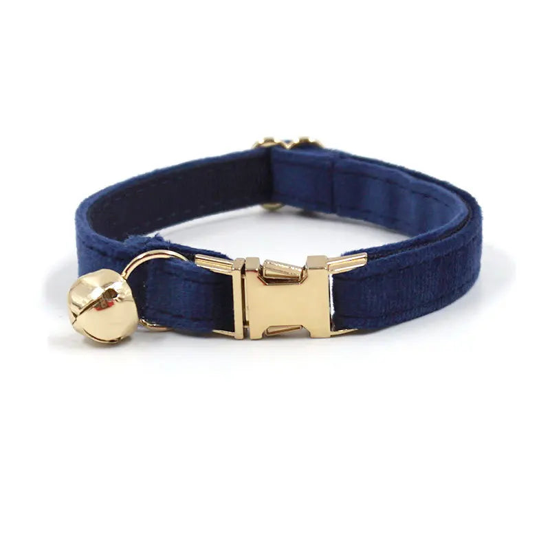 SOFT VELVET COLLAR